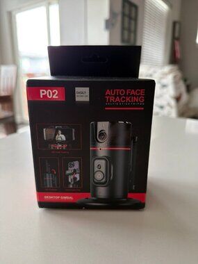 P02 Auto Face Tracking Desktop Gimbal